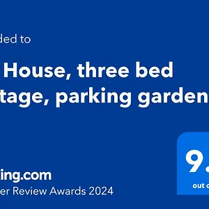 Holiday home Ivy House, Three Bed Cottage, Parking Garden United Kingdom