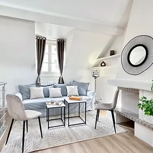 Unique & Beautiful Duplex In Saint-germain Paris