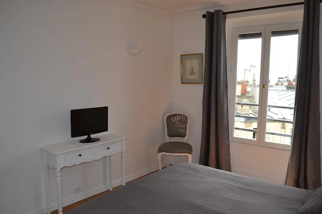 Appartement Moulin Rouge II Paris France